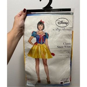 NWOT Disney by Leg Avenue 2pc Classic Snow White Costume - Adult Size S/M